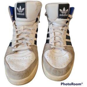 Adidas shoes men 9.5